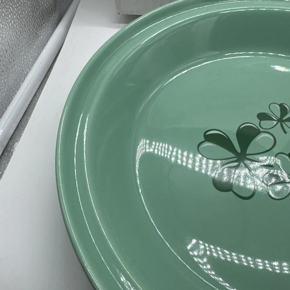 FIESTA SEA MIST GR LARGE PIE BAKER Shamrock w/Box SHIPS FREE